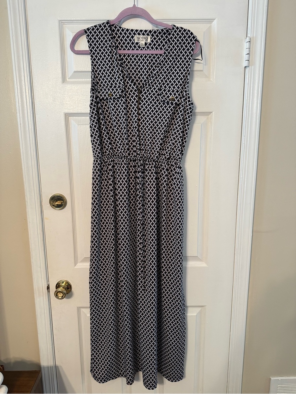 Soho Apparel Black and White Geometric Sleeveless Maxi Dress